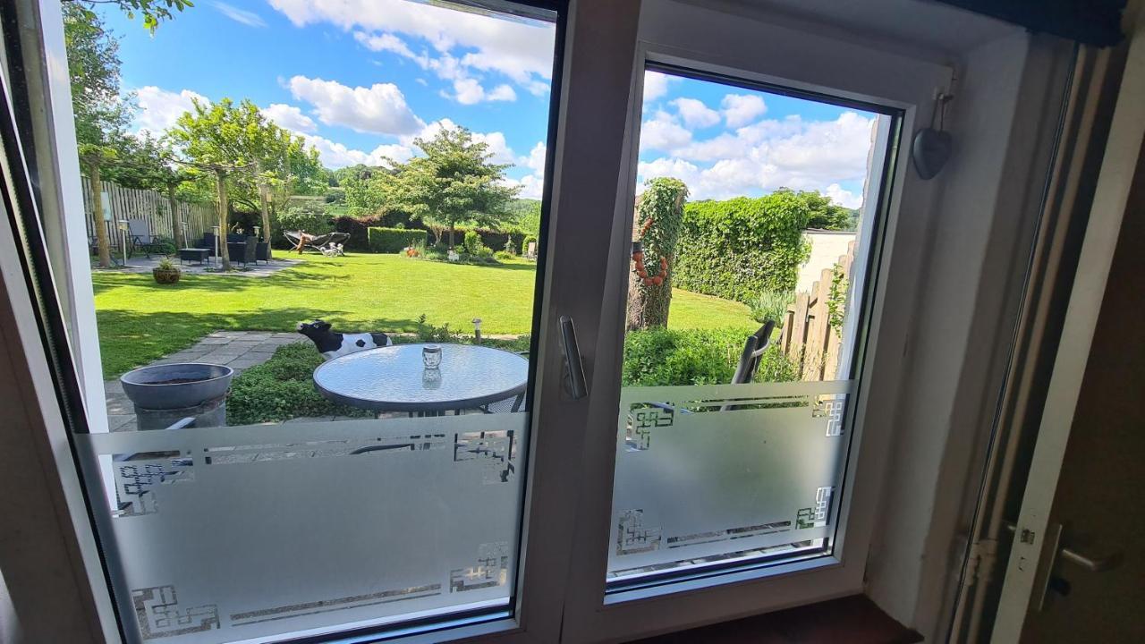 Roos Guesthouse Holiday Appartements Valkenburg aan de Geul ภายนอก รูปภาพ